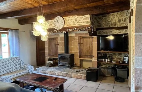 La Bastide-l'Eveque Villa | 170 m² Villa ∙ 3 bedrooms ∙ 6 guests