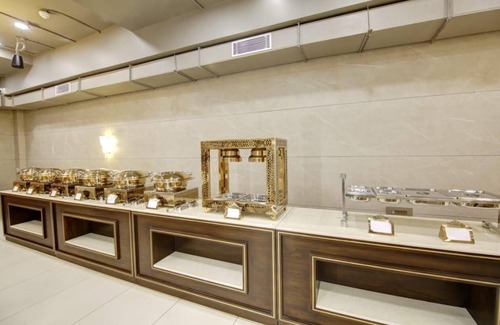 DLF Phase 3 Hotel | 170 m² Hotel ∙ 2 guests