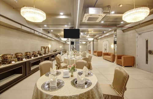 DLF Phase 3 Hotel | 170 m² Hotel ∙ 2 guests