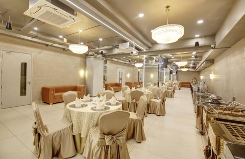 DLF Phase 3 Hotel | 170 m² Hotel ∙ 2 guests