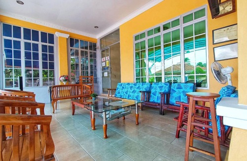 Kerteh Hotel | 170 m² Hotel ∙ 3 guests