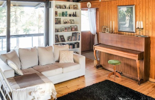 Sibbo House | 170 m² House ∙ 1 bedroom ∙ 10 guests