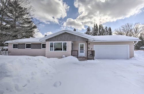 White Pine House | 170 m² House ∙ 3 bedrooms ∙ 6 guests