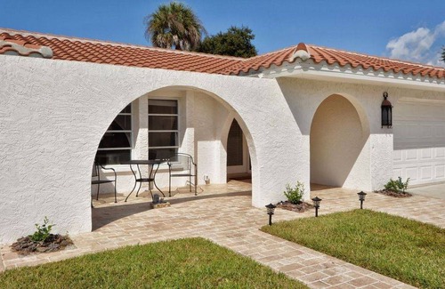 Laurel House | 170 m² House ∙ 3 bedrooms ∙ 5 guests