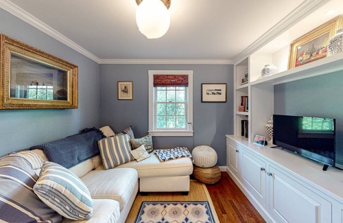 Camden House | 170 m² House ∙ 3 bedrooms ∙ 7 guests