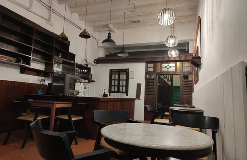 Historic George Town House | 170 m² House ∙ 4 bedrooms ∙ 13 guests