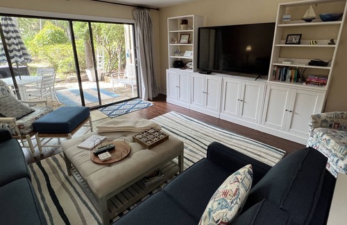 Shipyard Plantation House | 1703 Shipmaster
