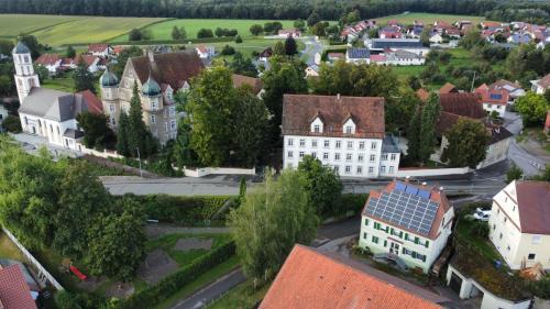 Gutenzell Apartment | 170m2 apartment in Historical building