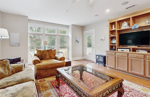 St. James Condo | 171 m² Condo ∙ 3 bedrooms ∙ 6 guests