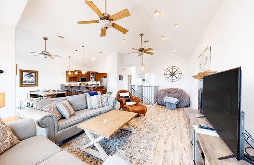 Pirates Beach House | 171 m² House ∙ 3 bedrooms ∙ 9 guests