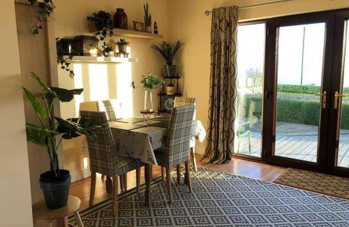 Carrickfergus House | 171 m² House ∙ 4 bedrooms ∙ 12 guests