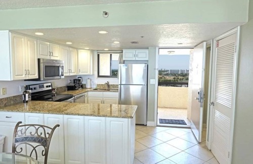 Emerald Coast Condo | 1714 SunDestin Amazing Views of the Gulf of Mexico!
