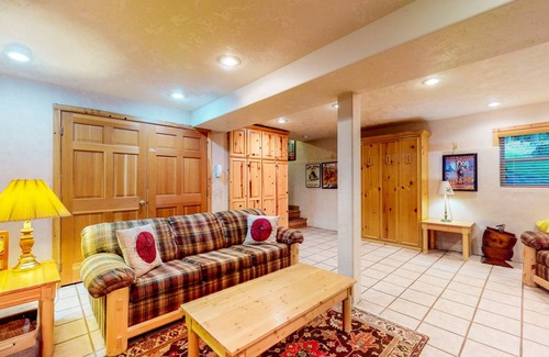 Joseph House | 172 m² House ∙ 2 bedrooms ∙ 6 guests