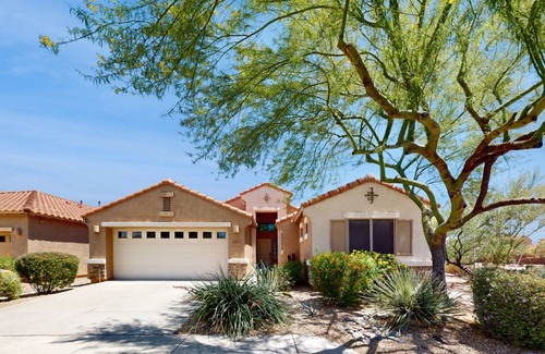 Desert Ridge House | 172 m² House ∙ 3 bedrooms ∙ 5 guests