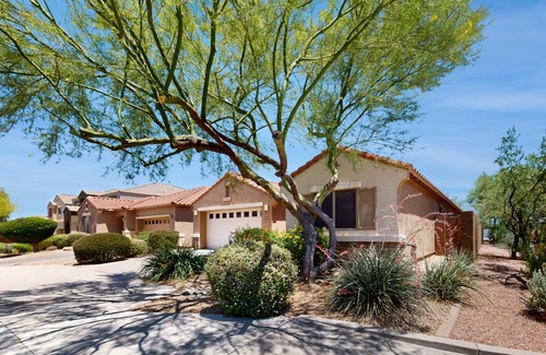 Desert Ridge House | 172 m² House ∙ 3 bedrooms ∙ 5 guests