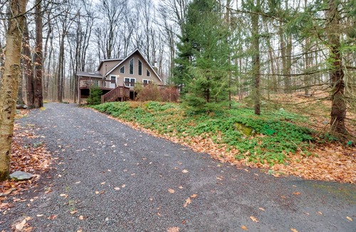 Pocono Lake House | 172 m² House ∙ 3 bedrooms ∙ 8 guests