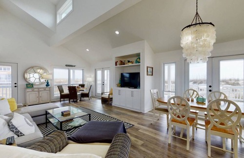 South Beach House | 174 m² House ∙ 3 bedrooms ∙ 8 guests