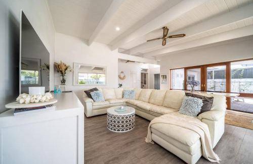 Glenelg East House | 174 m² House ∙ 4 bedrooms ∙ 8 guests