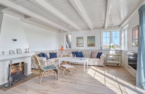 Rindby Strand House | 174 m² House ∙ 1 bedroom ∙ 8 guests