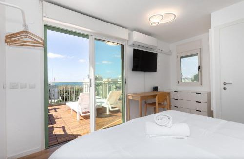 Old North Apartment | 175 Design Residence - With mamad