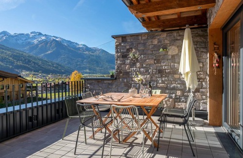 Bramberg am Wildkogel Ski Chalet | 175 m² Chalet ∙ 4 bedrooms ∙ 10 guests