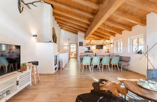Bramberg am Wildkogel Ski Chalet | 175 m² Chalet ∙ 4 bedrooms ∙ 10 guests