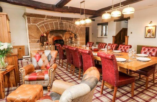Littleborough House | 175 m² House ∙ 6 bedrooms ∙ 12 guests