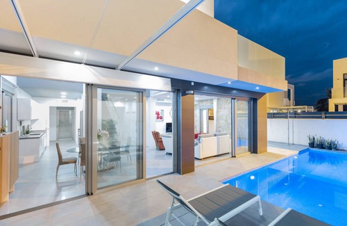 Mil Palmeras Villa | 175 m² Villa ∙ 4 bedrooms ∙ 8 guests