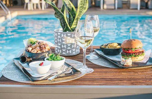 Ilisia Hotel | 176 m² Hotel ∙ 2 bedrooms ∙ 127 guests
