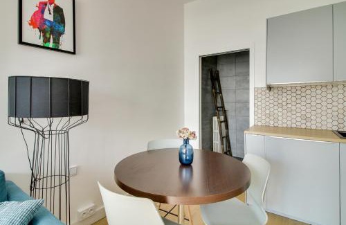 Combat Apartment | 176 Suite Jean - Superb apartment in Paris
