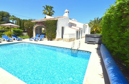 Javea Ski Chalet | 177 m² Chalet ∙ 3 bedrooms ∙ 6 guests