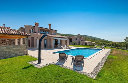 Stanisovi House | 177 m² House ∙ 4 bedrooms ∙ 8 guests