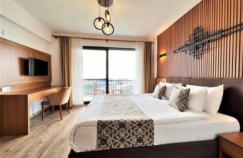 Gure Hotel | 1774 Kazdagi Termal Otel