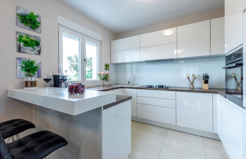 Dicmo House | 178 m² House ∙ 3 bedrooms ∙ 8 guests