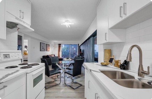 Connaught Apartment | 17th Avenue Cozy Nest