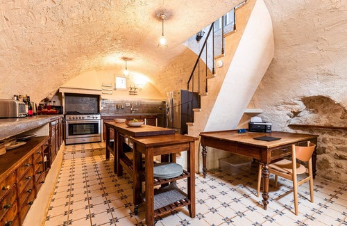 Chateauneuf-Villevieille Villa | 17th century sheepfold with swimming pool, near Nice.