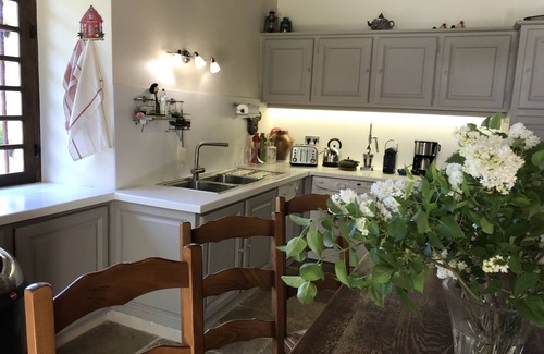 Coulounieix-Chamiers House | 17th-century manor house, piano, tennis court, heated swimming pool. Ideal for families