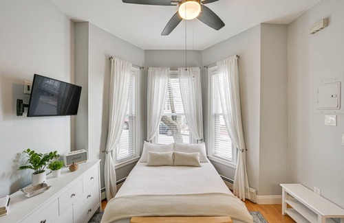 East Somerville Apartment | 18 m² Apartment ∙ 2 guests
