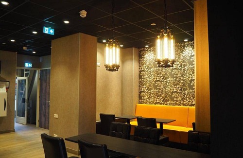 Oude Pijp Hotel | 18 m² Hotel ∙ 127 guests