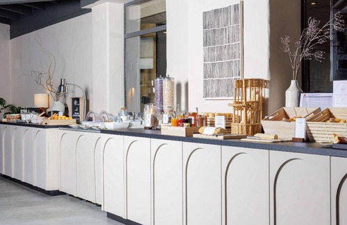 Valence Hotel | 18 m² Hotel ∙ 4 guests