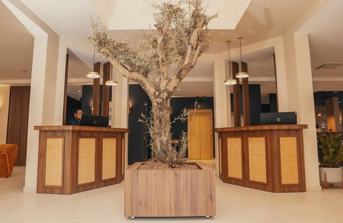 Dakar-Plateau Hotel | 18 m² Hotel ∙ 5 guests