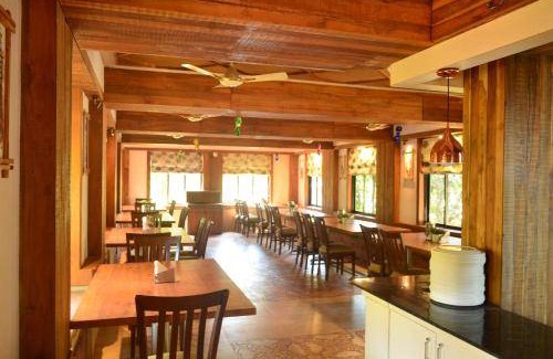 Ganpatipule Hotel | 18 m² Hotel ∙ 6 guests