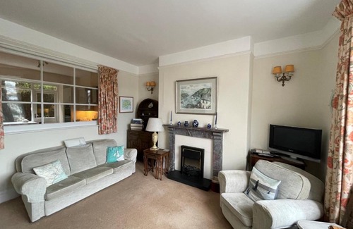 Dartmouth Apartment | 18 Southtown