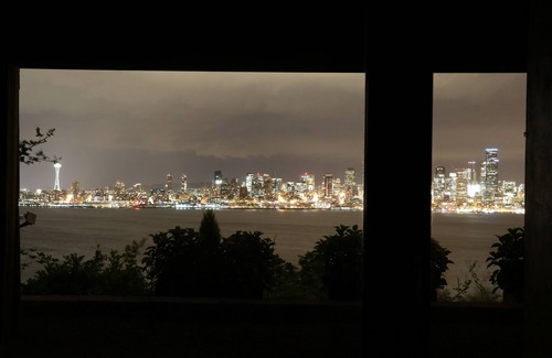 North Admiral Apartment | 180 Degree/24 hr Bluff View