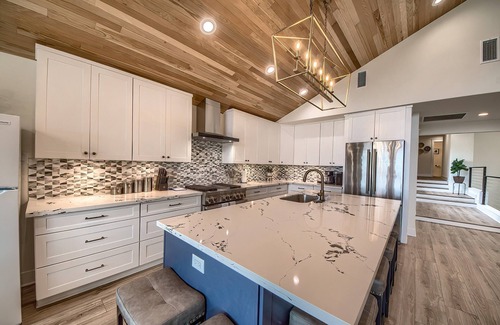 Canyon Lake House | 180 degree view of Canyon Lake! Upscale luxury awaits!