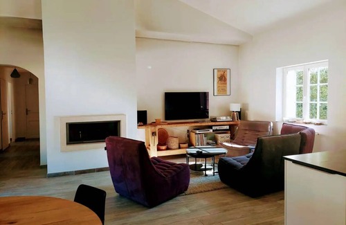 Saint-Victor-des-Oules House | 180 m² House ∙ 5 bedrooms ∙ 10 guests