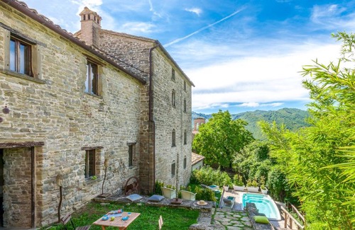 Mercatello sul Metauro Villa | 180 m² Villa ∙ 4 bedrooms ∙ 8 guests