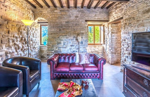 Mercatello sul Metauro Villa | 180 m² Villa ∙ 4 bedrooms ∙ 8 guests