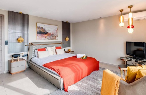 Puerto Banus Apartment | 180 m² Apartment ∙ 4 bedrooms ∙ 8 guests