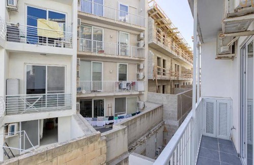 Tal-Ibrag Apartment | 180 m² Apartment ∙ 4 bedrooms ∙ 11 guests